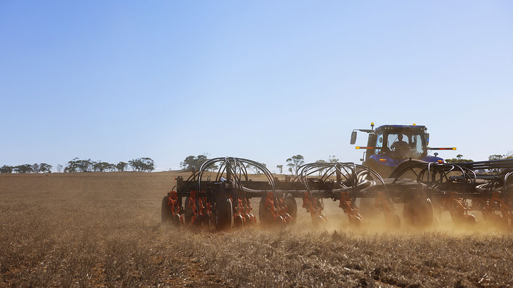 The new Flexi-Coil 7200 Precision Hoe Drill going through it's paces in a field demonstration