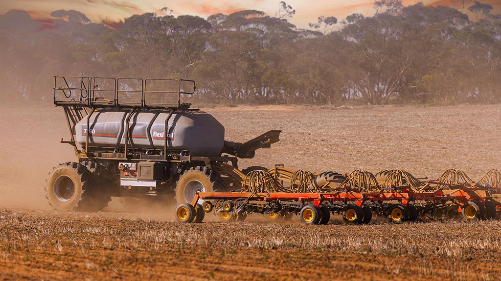A Flexi-Coil 60 series cart fitted with a Liquid Systems unit