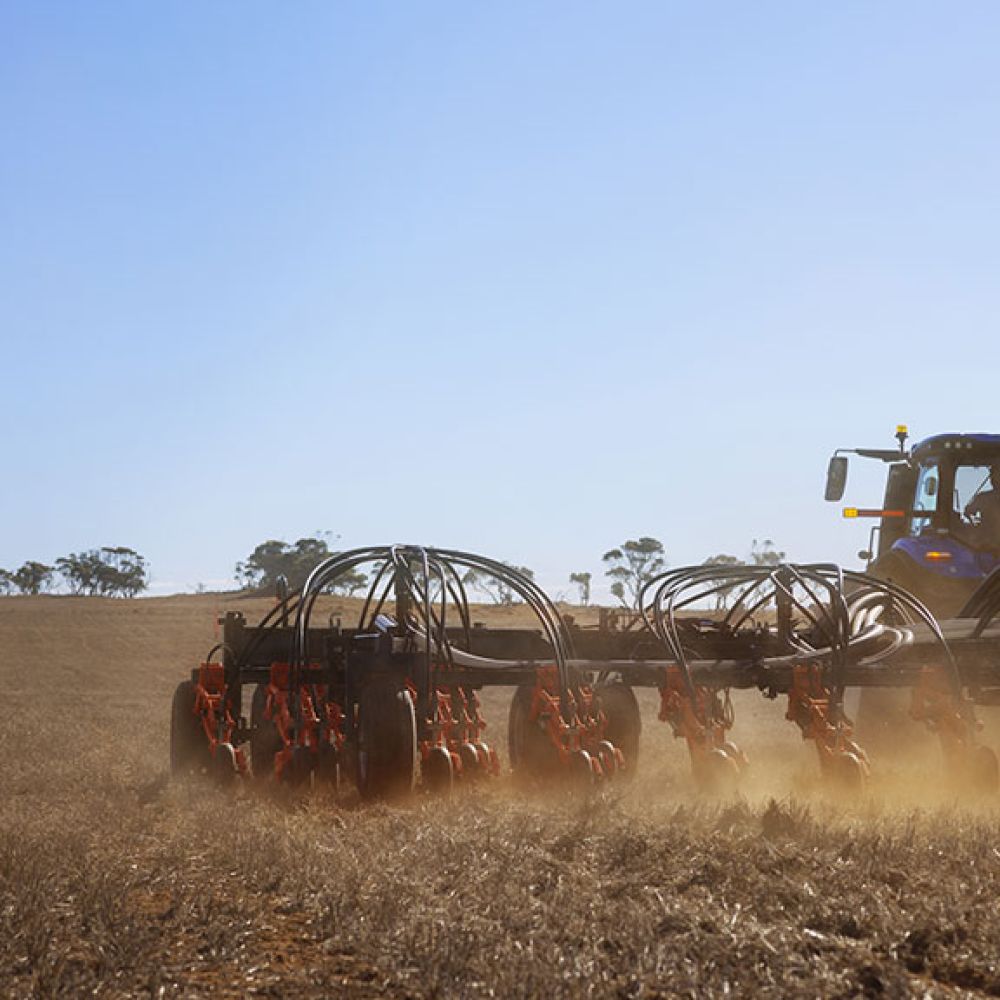 The new Flexi-Coil 7200 Precision Hoe Drill going through it's paces in a field demonstration